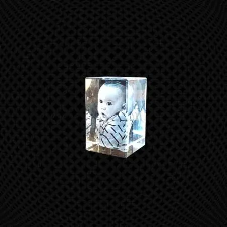 Bloc de verre 3D 8cm